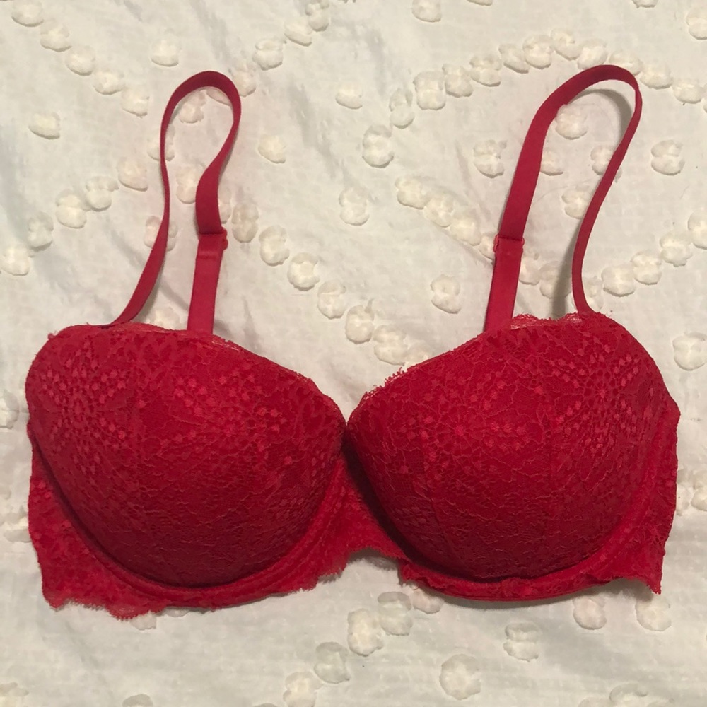 Victoria’s Secret Bra size 34D
